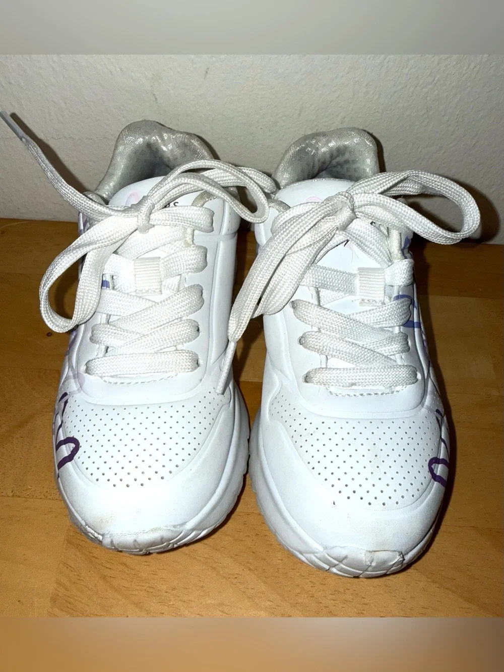 Skechers x JGoldcrown Uno - Spread the Love sneakers, girls size 11